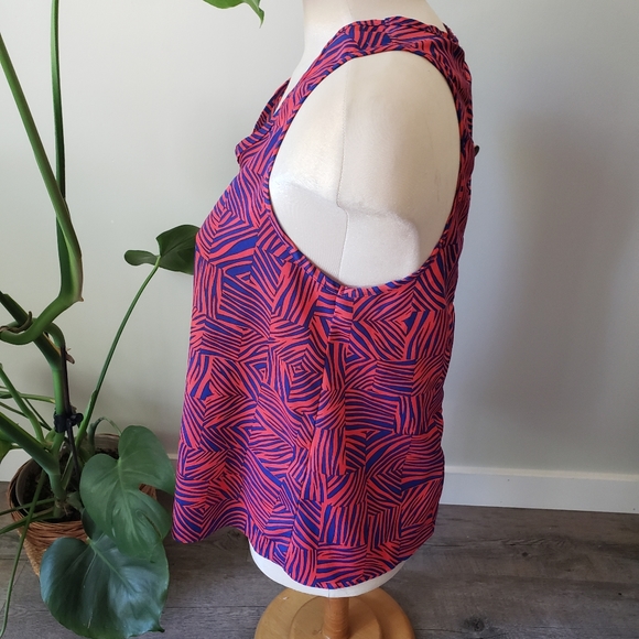 COSTA BLANCA | Abstract Blue & Pink Open Back Top - Picture 9 of 10